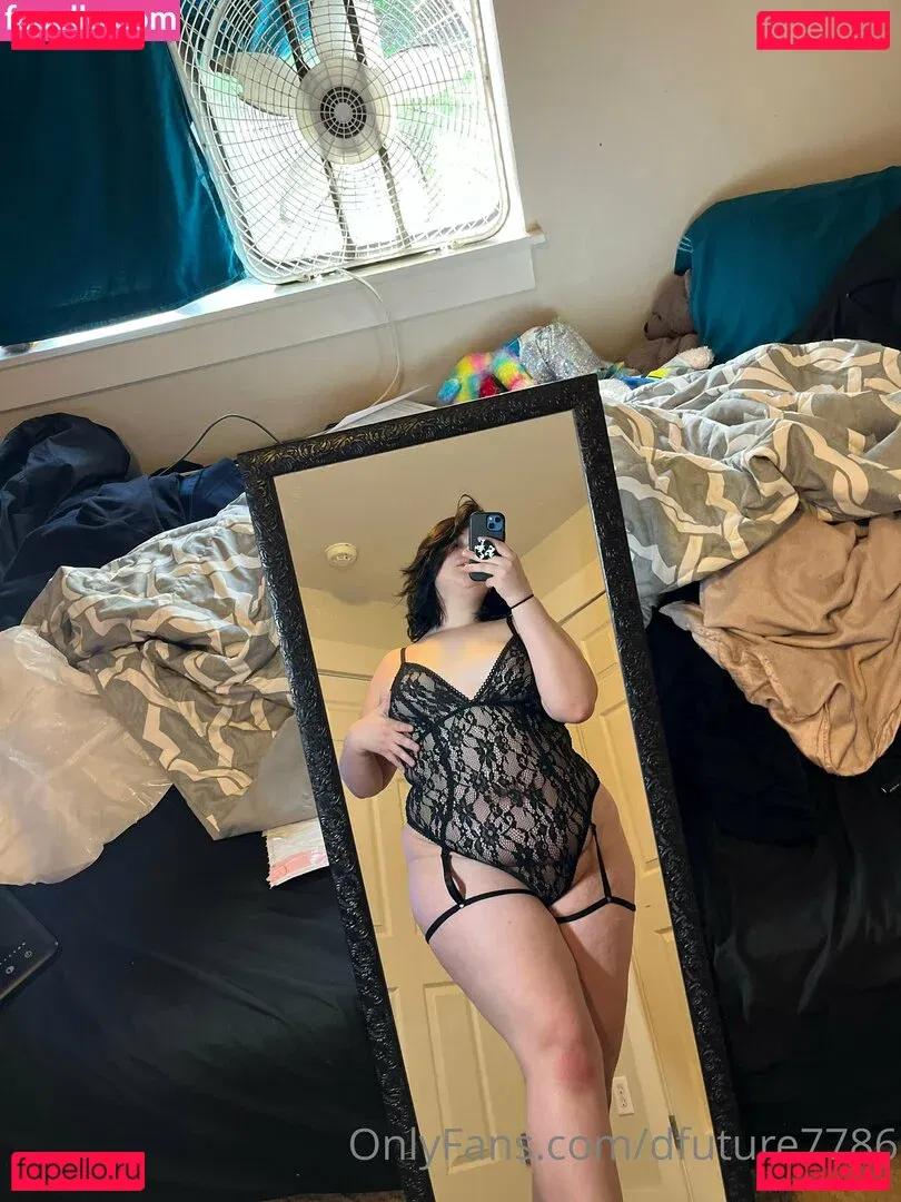 dfuture7786 Onlyfans Photo Gallery 