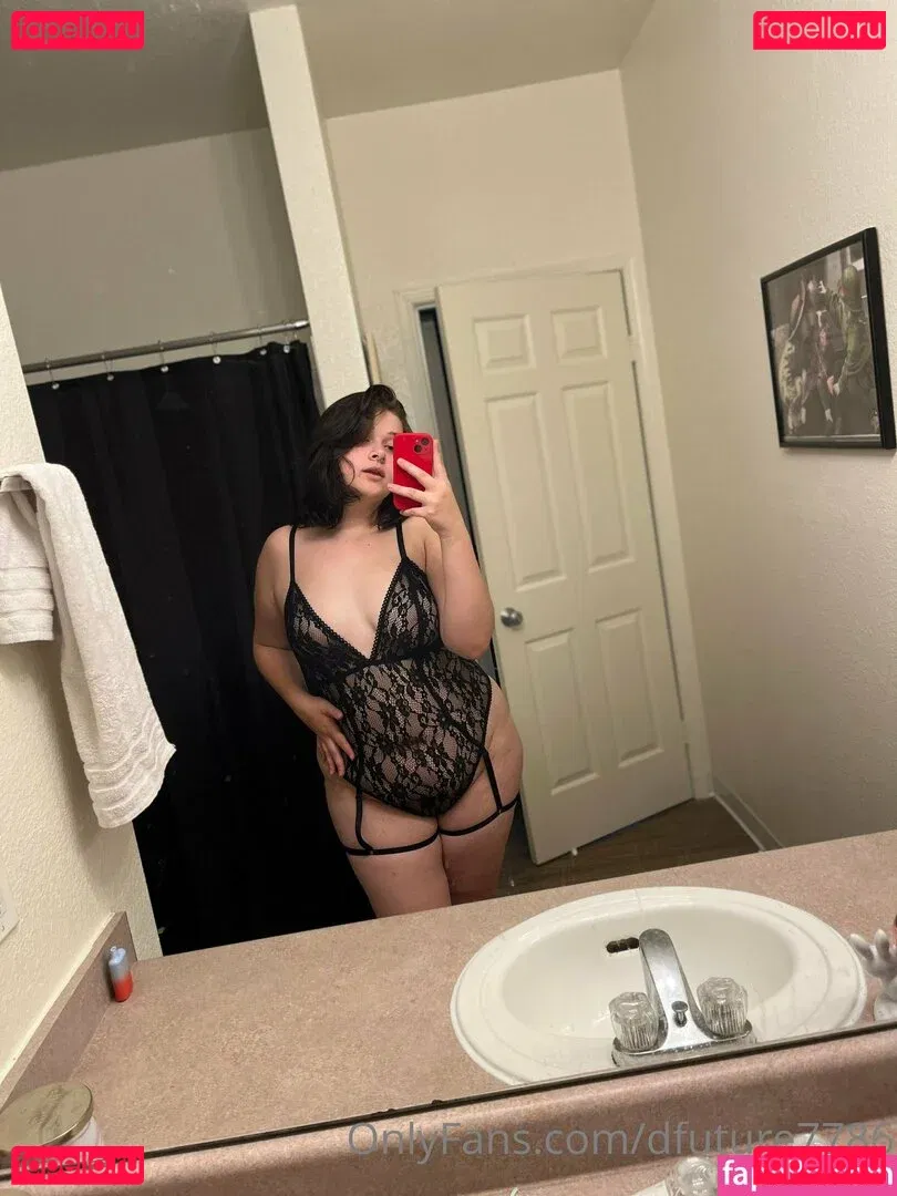 dfuture7786 Onlyfans Photo Gallery 
