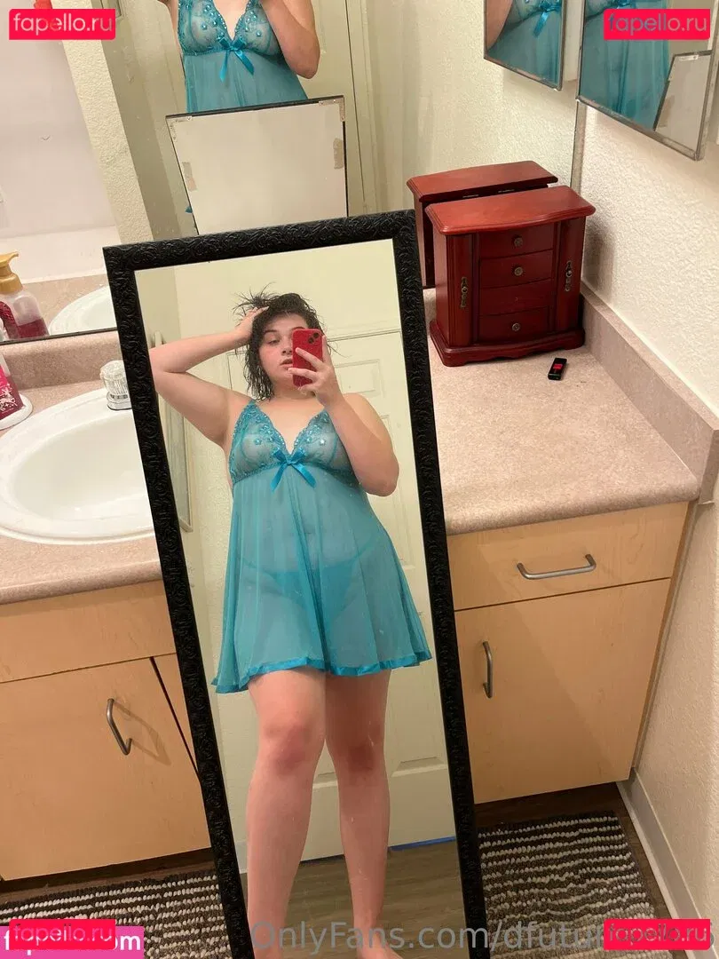 dfuture7786 Onlyfans Photo Gallery 