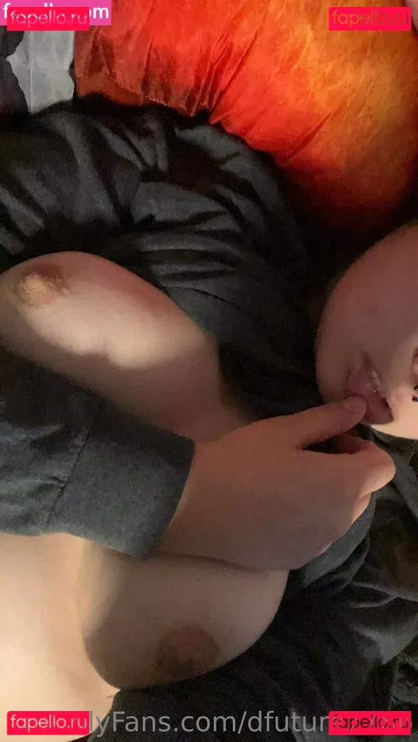 dfuture7786 Onlyfans Photo Gallery 