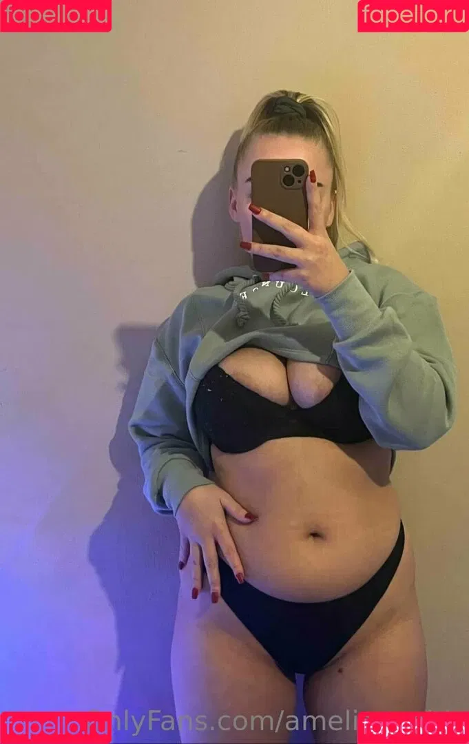 amelia-smith Onlyfans Photo Gallery 