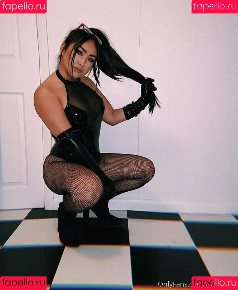 Iszydoesit Onlyfans Photo Gallery 