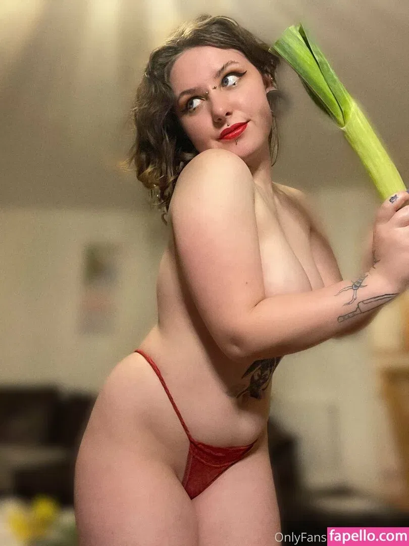 sewergirl Onlyfans Photo Gallery 