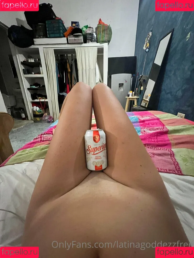 latinagoddezzfree Onlyfans Photo Gallery 