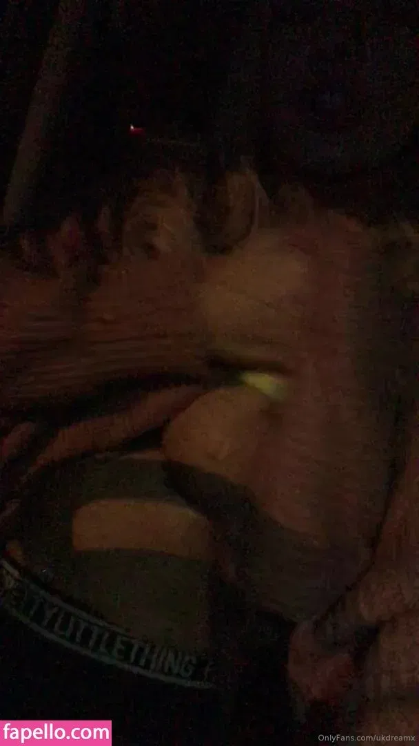 UkDreamX Onlyfans Photo Gallery 