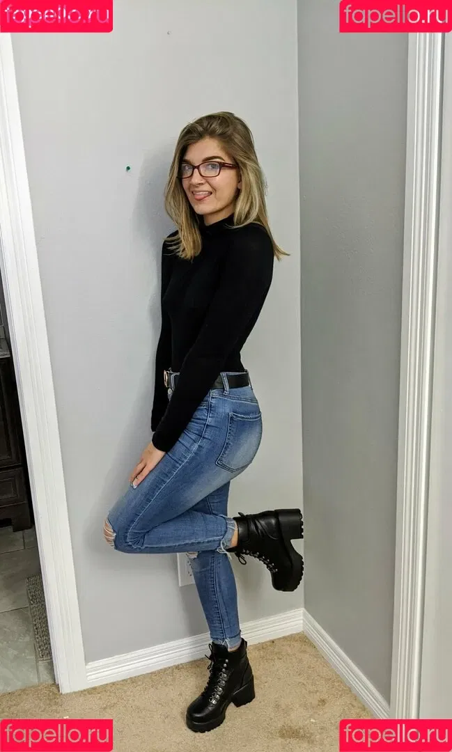cozysophie Onlyfans Photo Gallery 