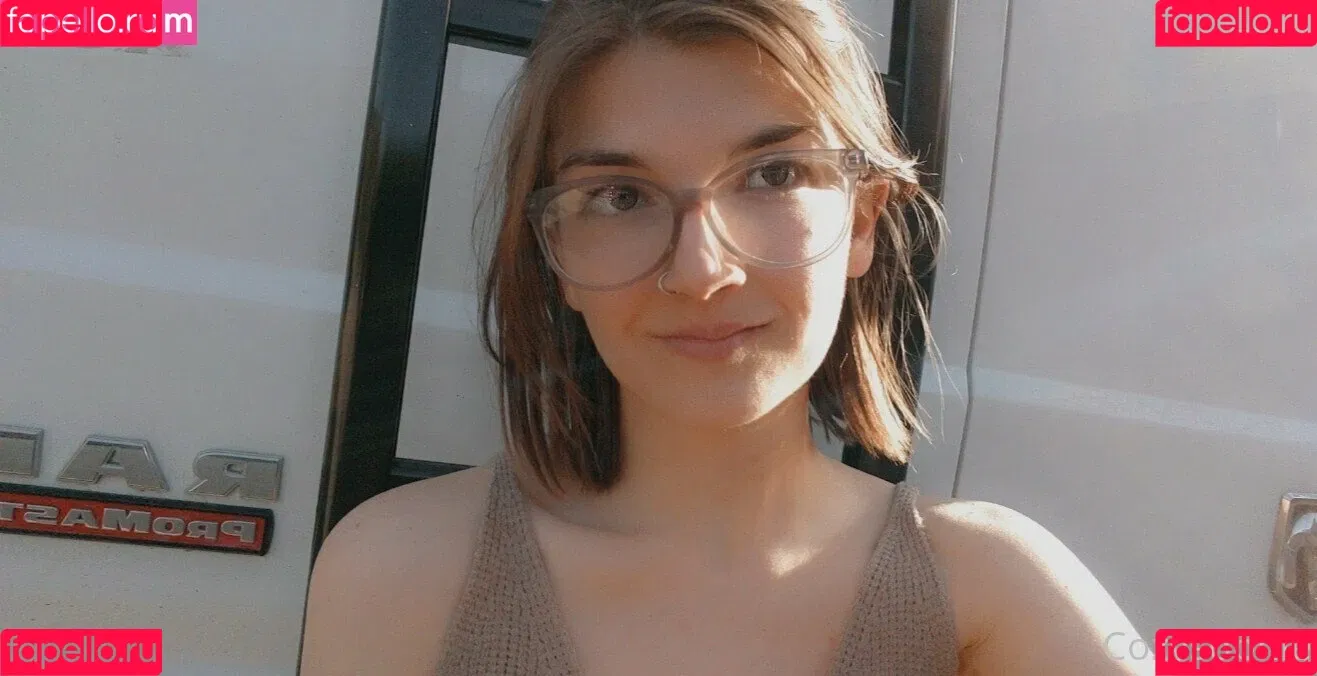 cozysophie Onlyfans Photo Gallery 
