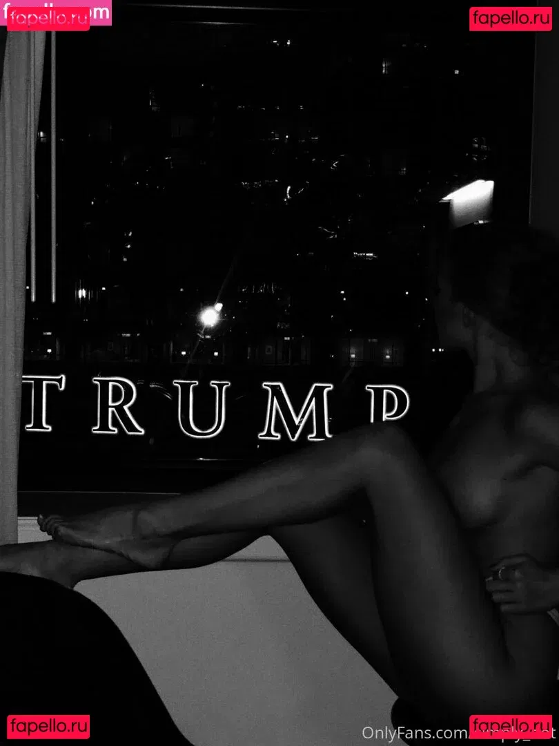 Simply_Dot Onlyfans Photo Gallery 