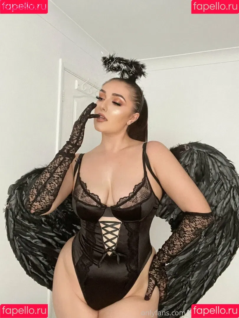 Sammie Warren Onlyfans Photo Gallery 
