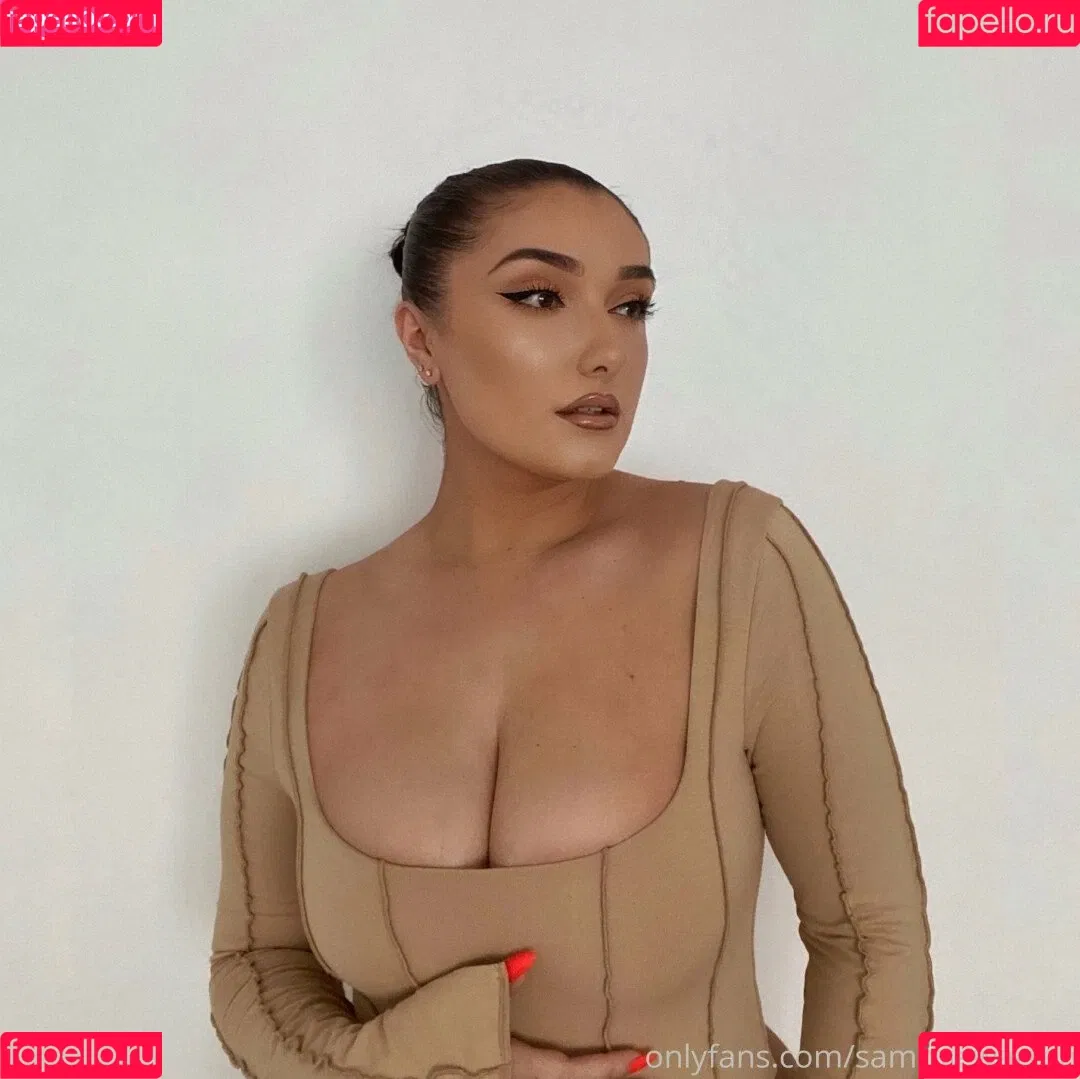 Sammie Warren Onlyfans Photo Gallery 