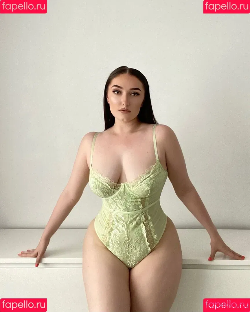 Sammie Warren Onlyfans Photo Gallery 