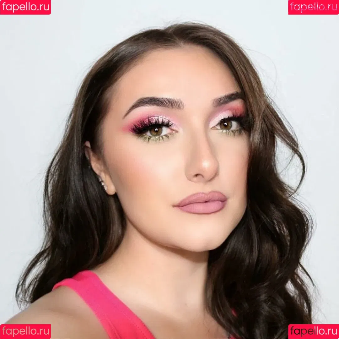 Sammie Warren Onlyfans Photo Gallery 