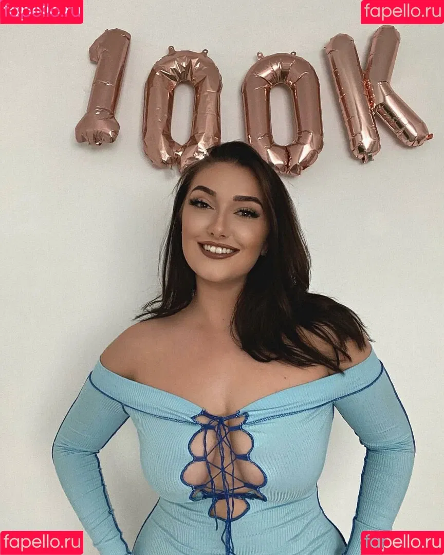 Sammie Warren Onlyfans Photo Gallery 