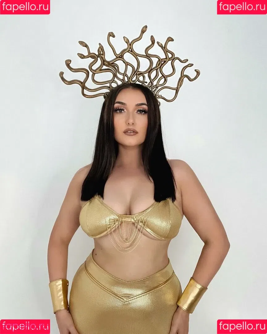 Sammie Warren Onlyfans Photo Gallery 