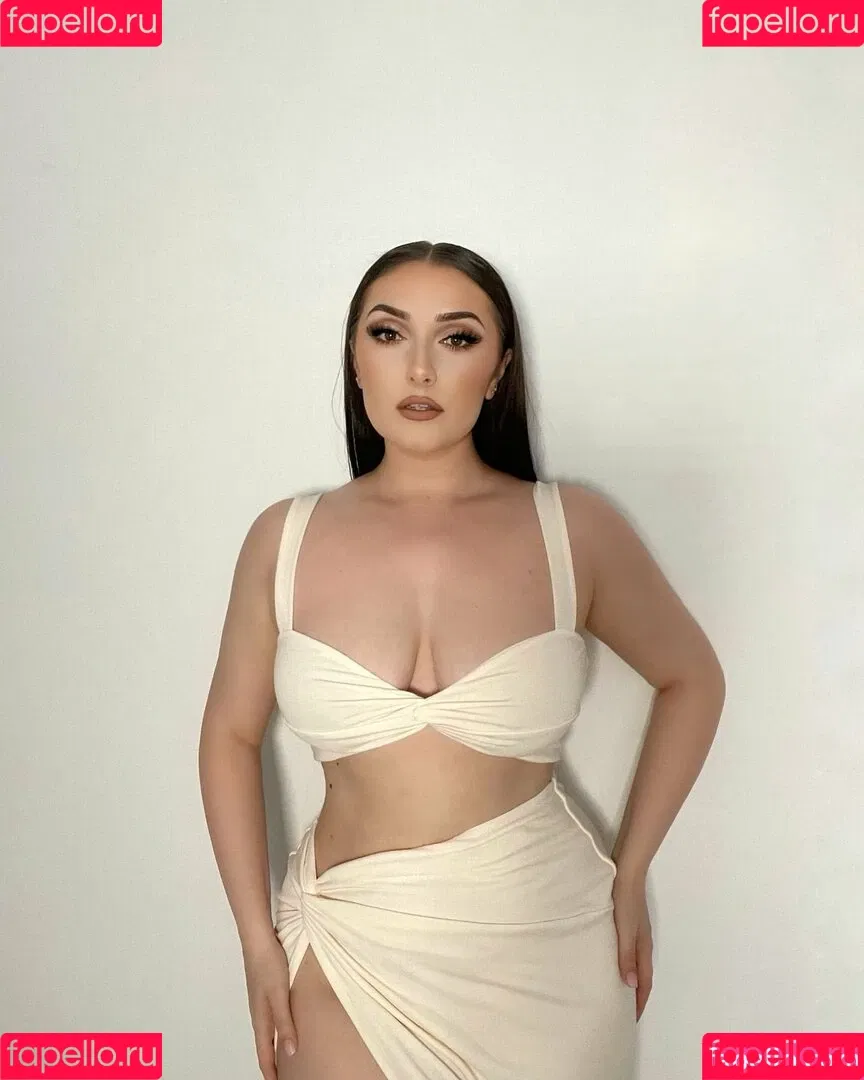 Sammie Warren Onlyfans Photo Gallery 
