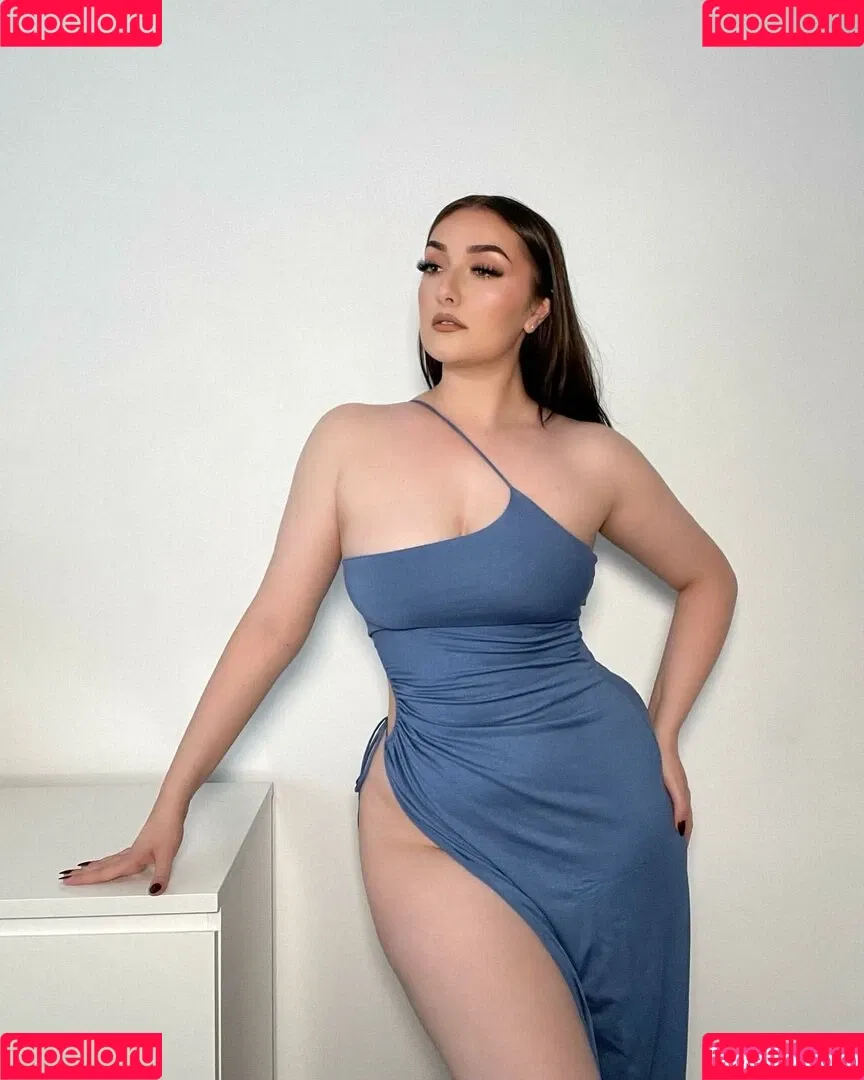 Sammie Warren Onlyfans Photo Gallery 