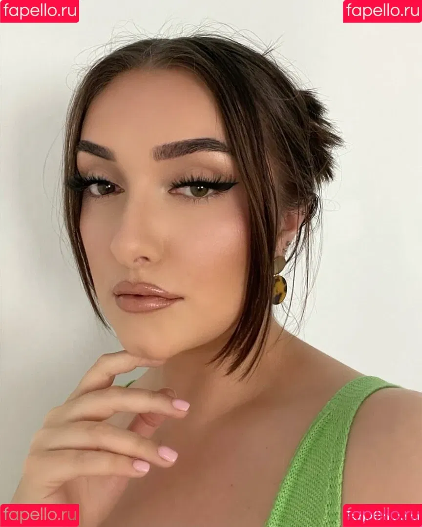 Sammie Warren Onlyfans Photo Gallery 