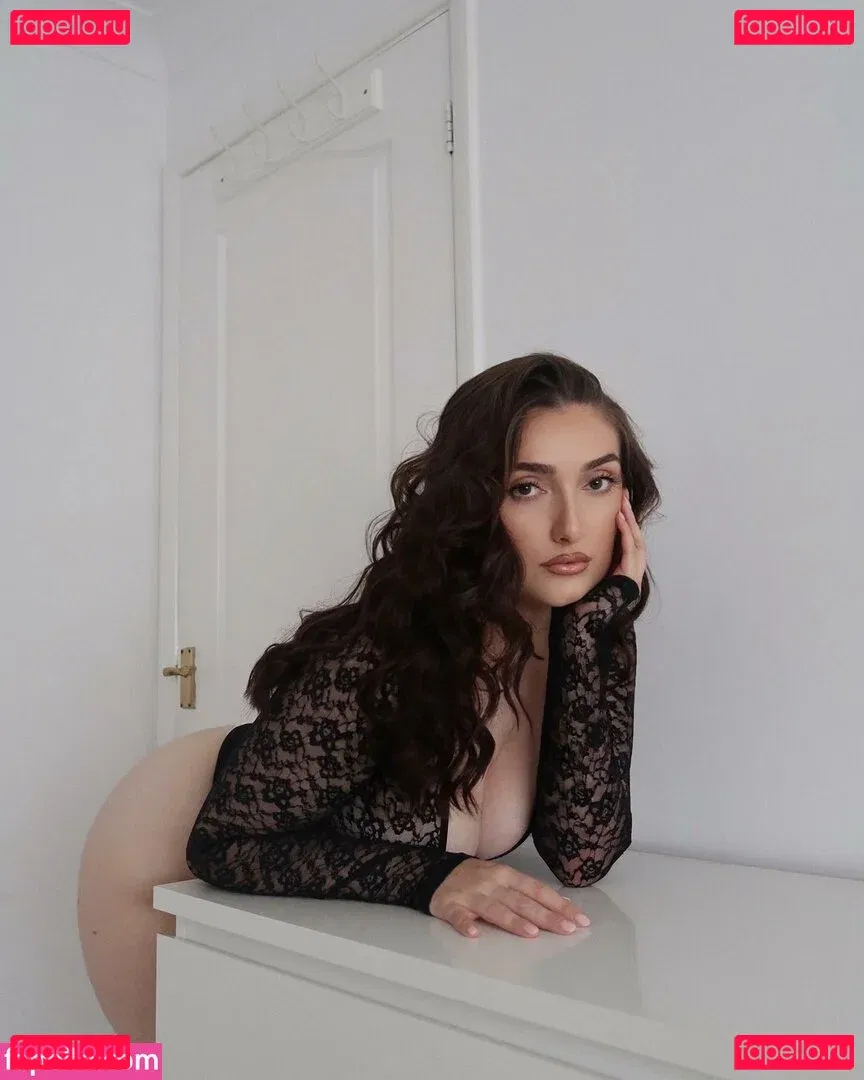 Sammie Warren Onlyfans Photo Gallery 