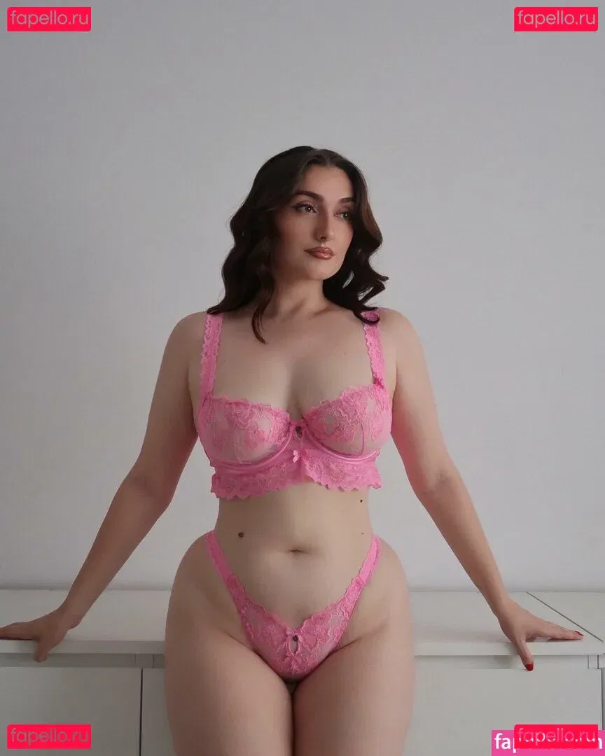 Sammie Warren Onlyfans Photo Gallery 