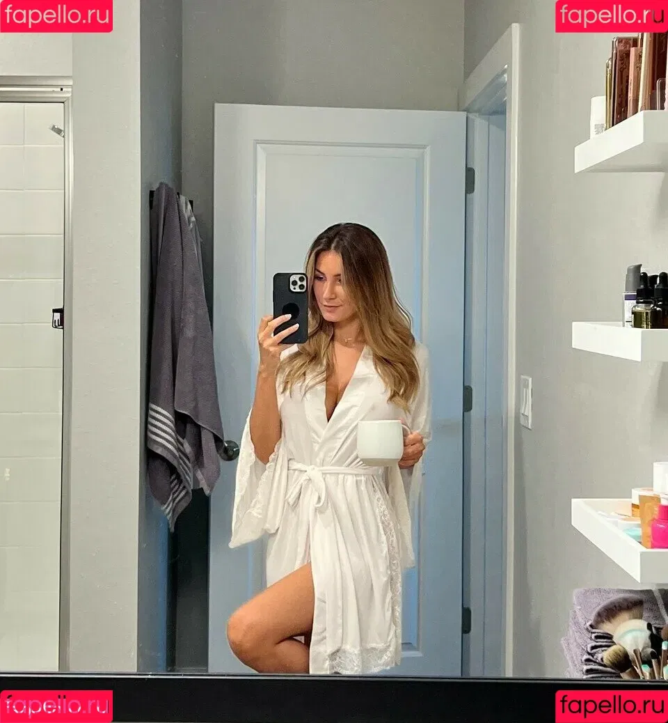 Polina Sitnova Onlyfans Photo Gallery 
