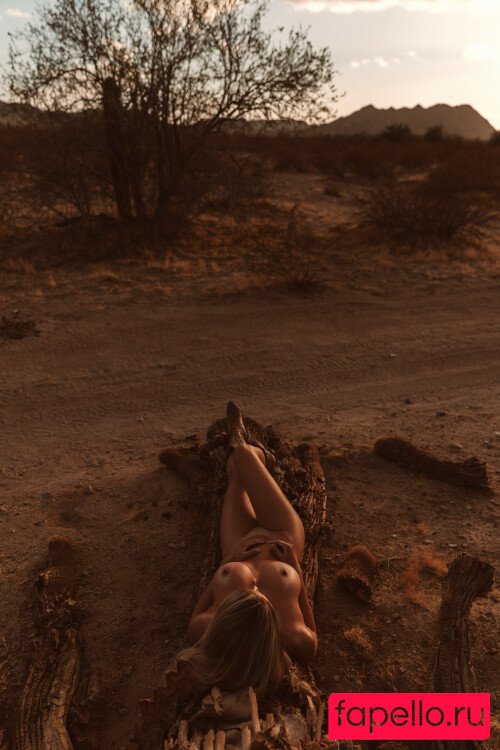 Polina Sitnova Onlyfans Photo Gallery 