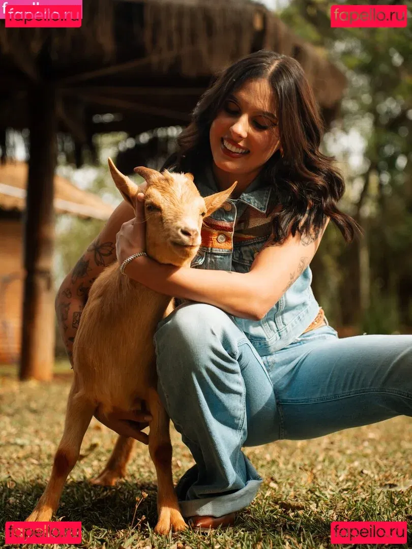 Ana Castela Onlyfans Photo Gallery 