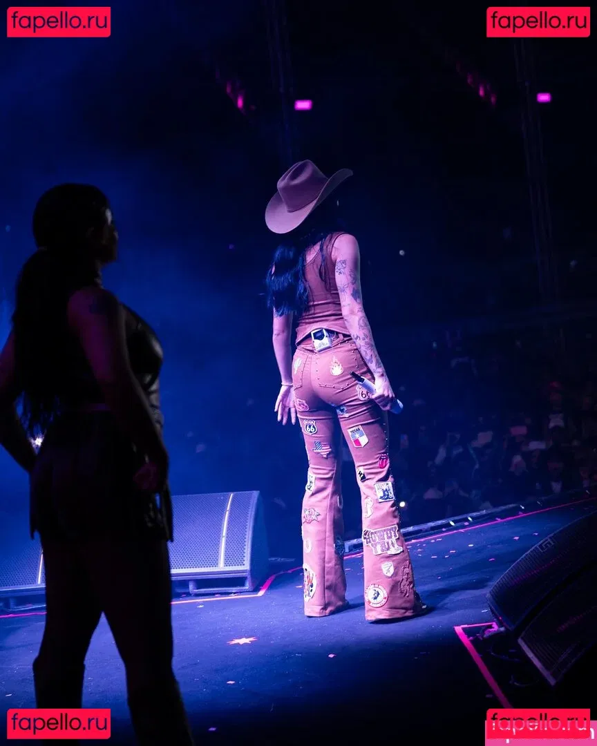 Ana Castela Onlyfans Photo Gallery 