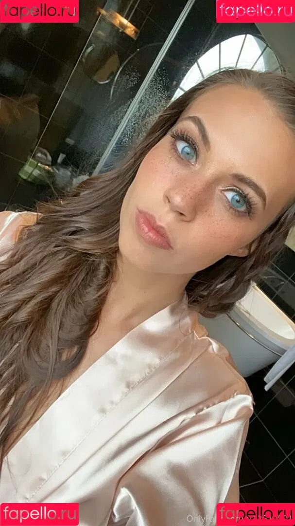 Explorewithsara Onlyfans Photo Gallery 