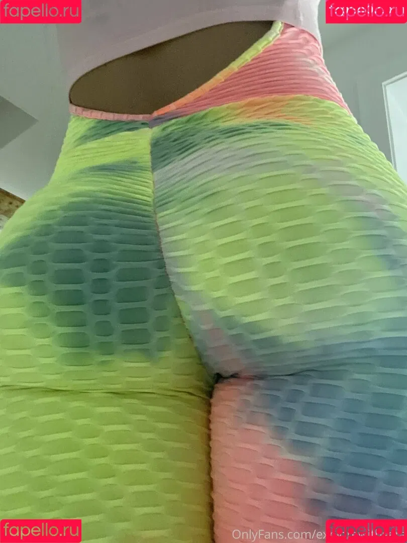 Explorewithsara Onlyfans Photo Gallery 