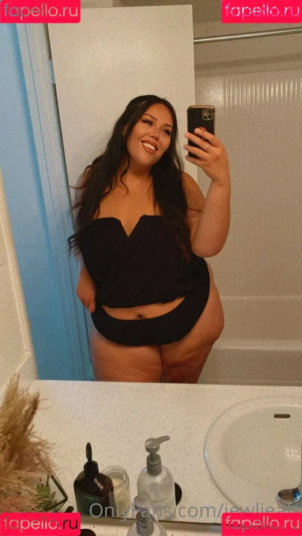 Jewlieah Onlyfans Photo Gallery 