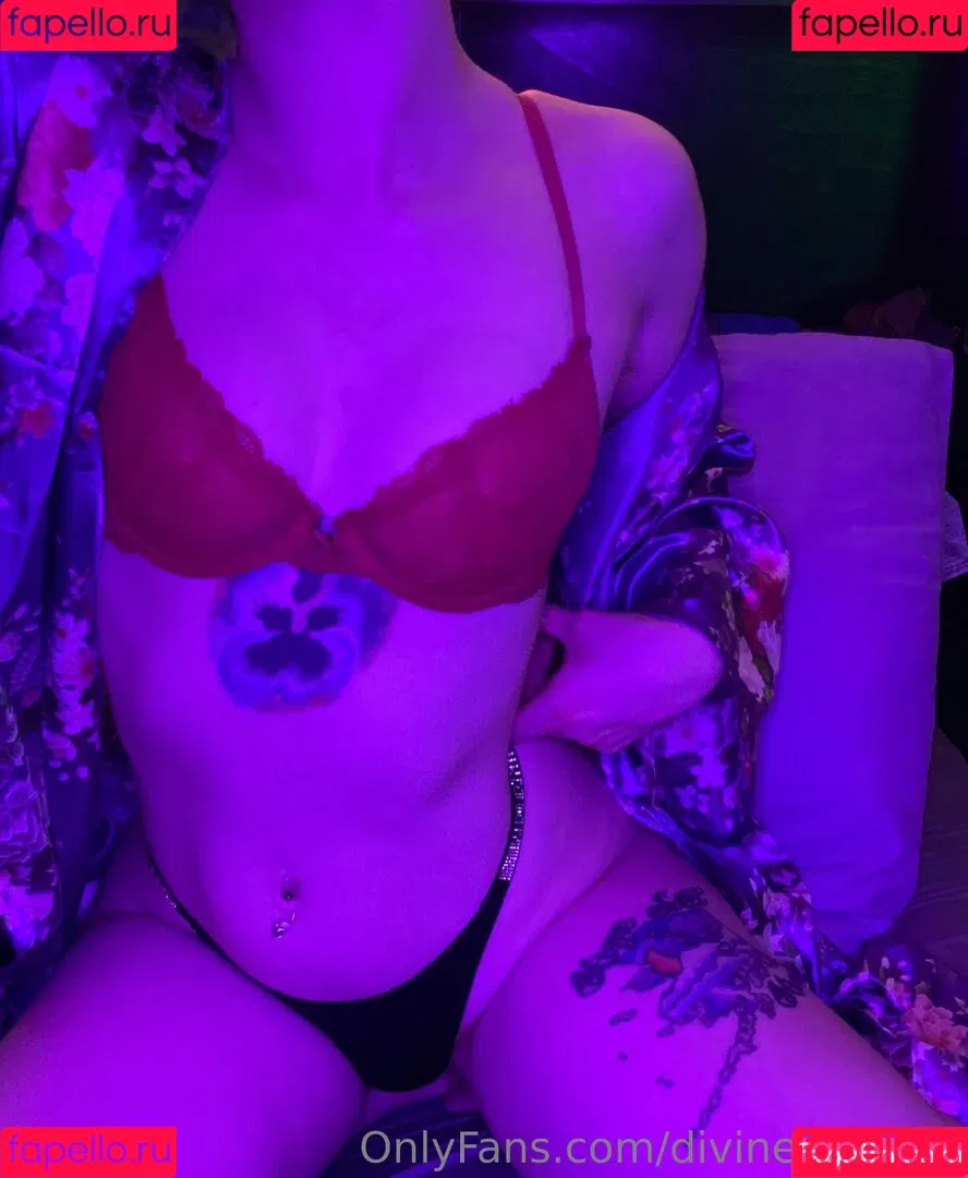 divine-femme Onlyfans Photo Gallery 