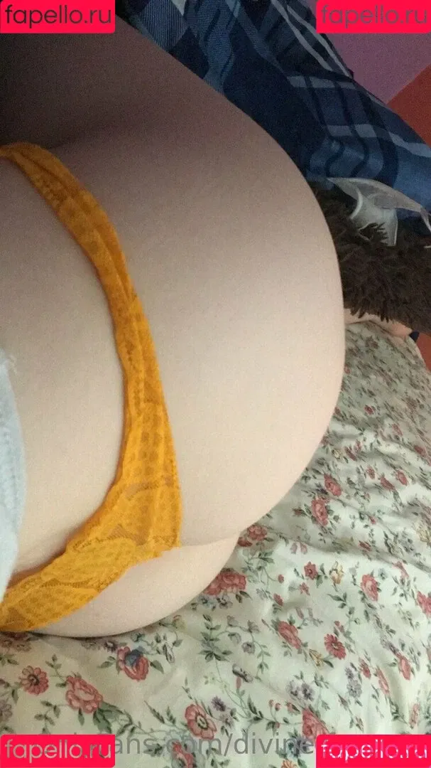 divine-femme Onlyfans Photo Gallery 