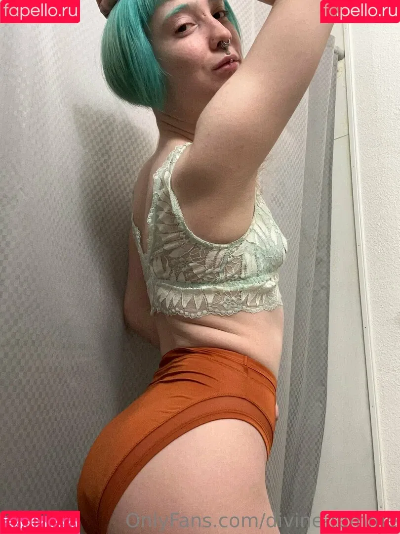 divine-femme Onlyfans Photo Gallery 