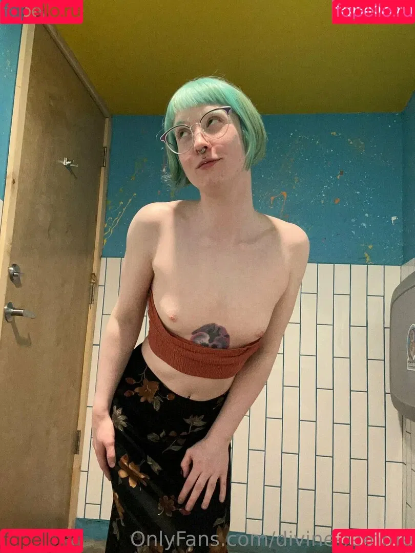 divine-femme Onlyfans Photo Gallery 