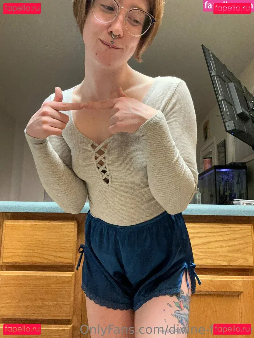 divine-femme Onlyfans Photo Gallery 