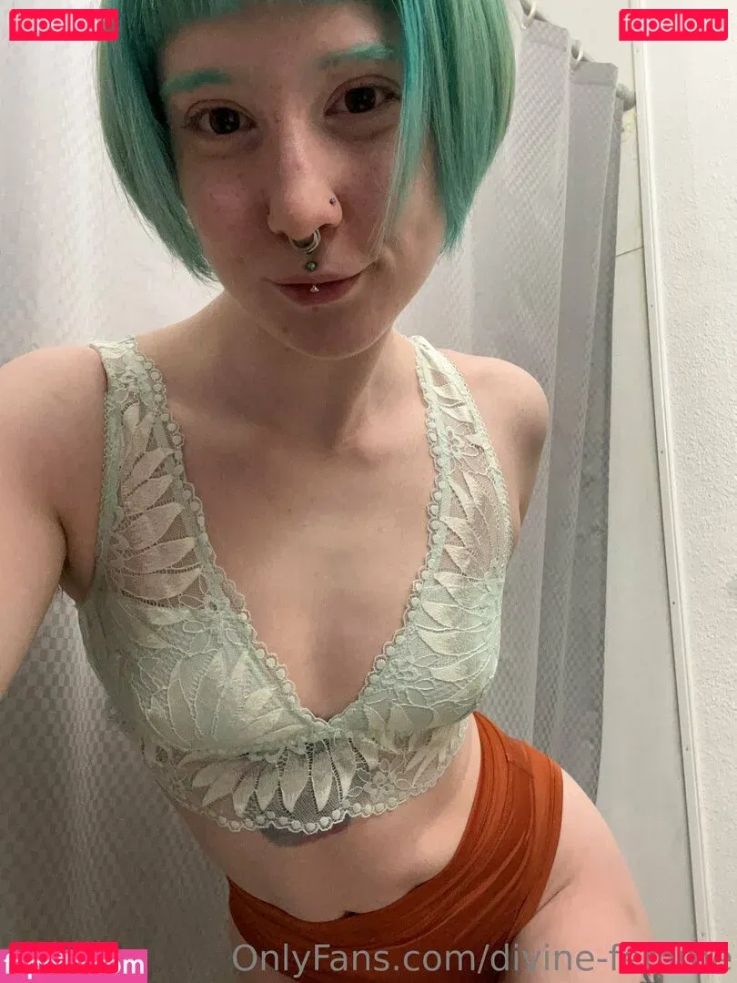 divine-femme Onlyfans Photo Gallery 