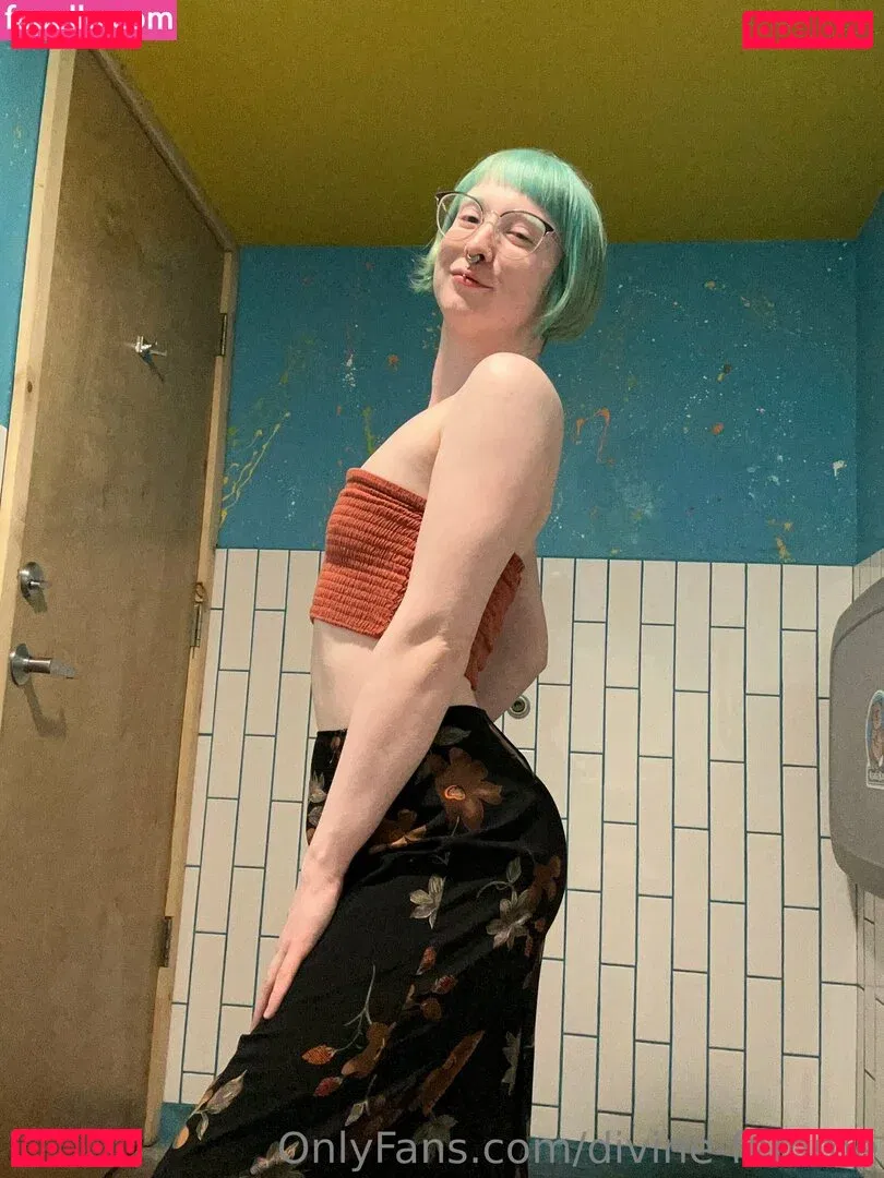 divine-femme Onlyfans Photo Gallery 