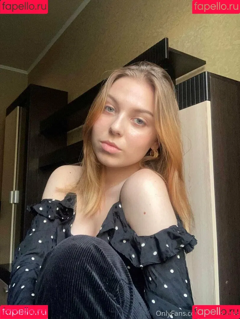 moon_less Onlyfans Photo Gallery 