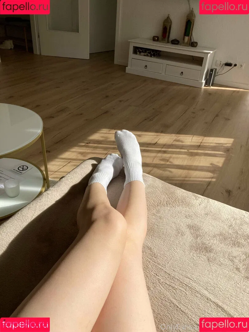 moon_less Onlyfans Photo Gallery 