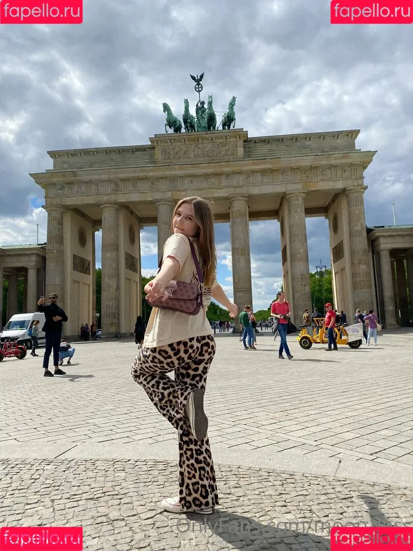 moon_less Onlyfans Photo Gallery 