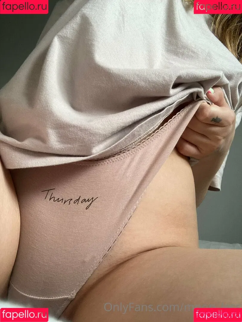 moon_less Onlyfans Photo Gallery 
