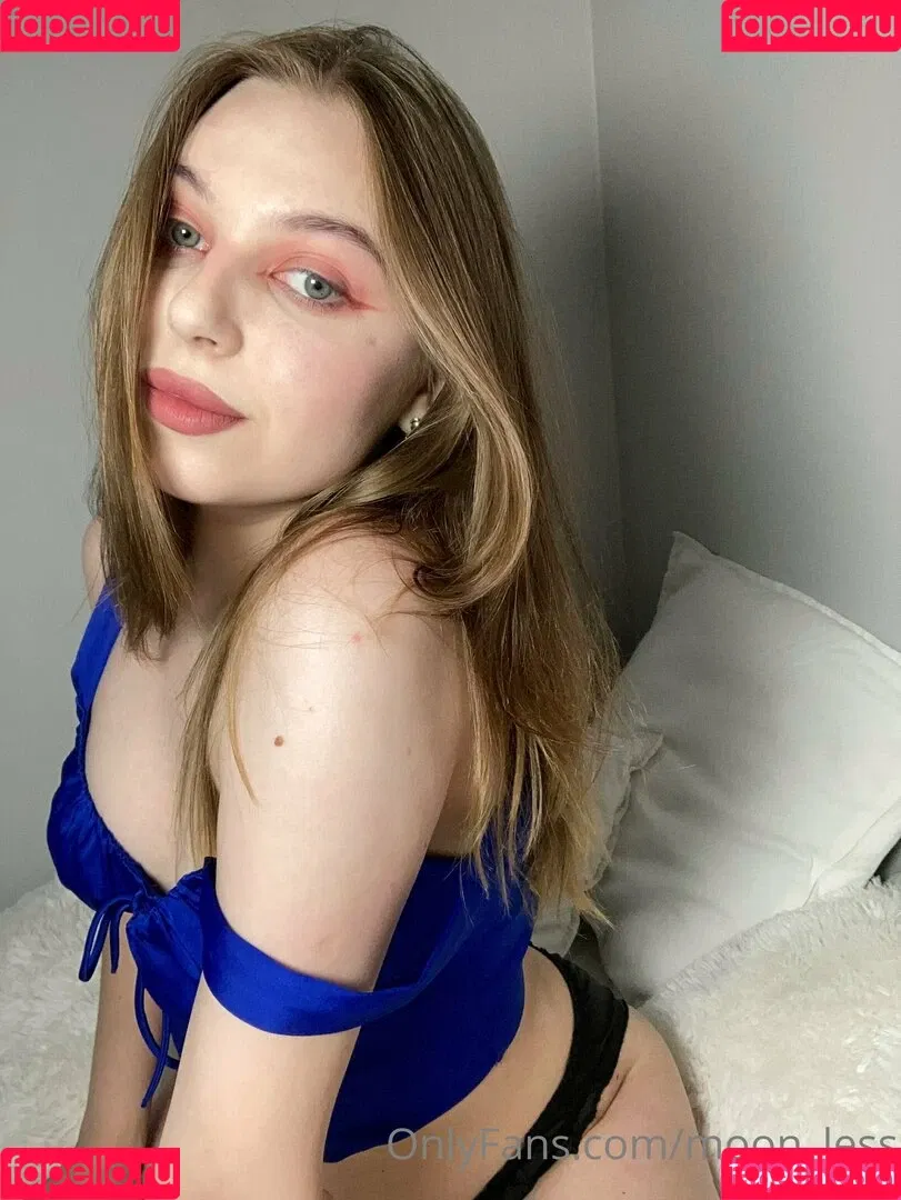 moon_less Onlyfans Photo Gallery 