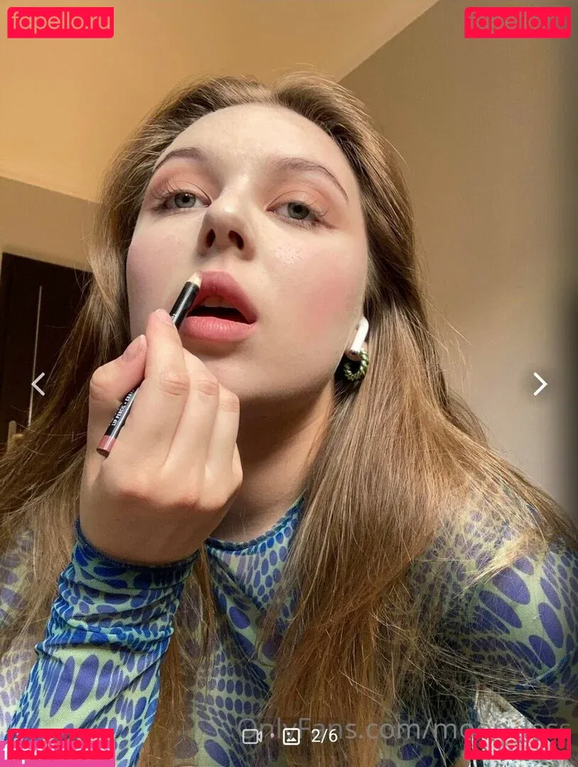 moon_less Onlyfans Photo Gallery 