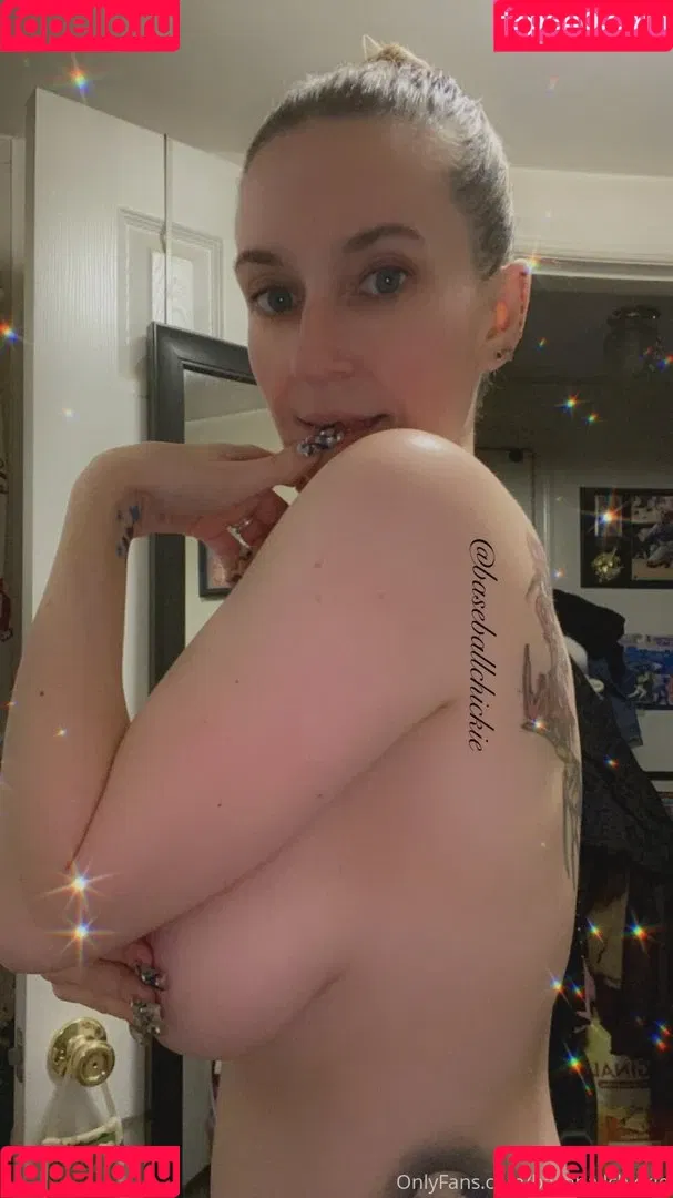baseballchickie Onlyfans Photo Gallery 
