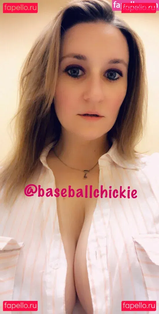 baseballchickie Onlyfans Photo Gallery 