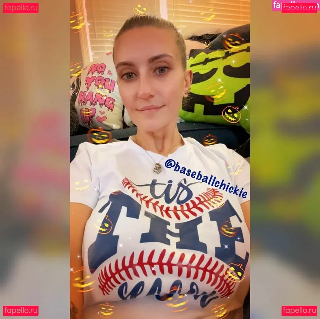 baseballchickie Onlyfans Photo Gallery 