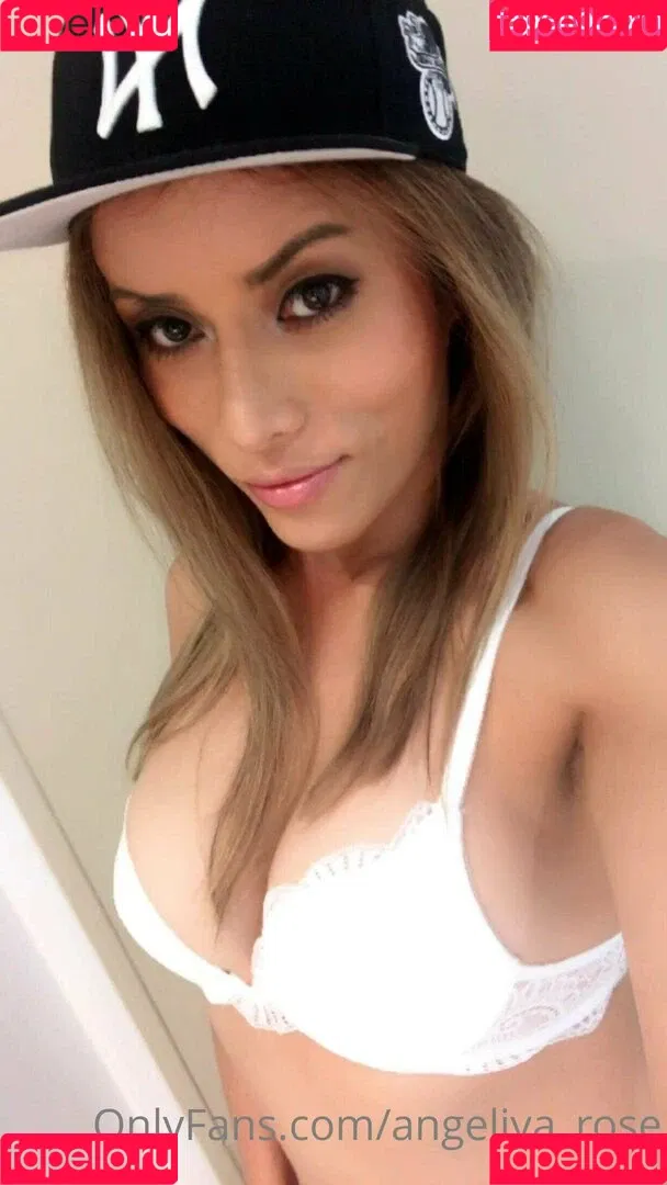 angeliya_rose Onlyfans Photo Gallery 
