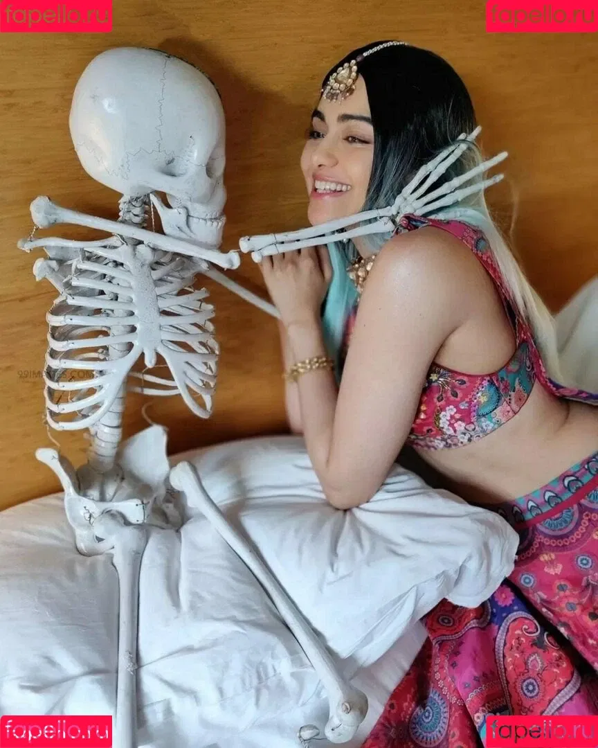 Adah Sharma Onlyfans Photo Gallery 