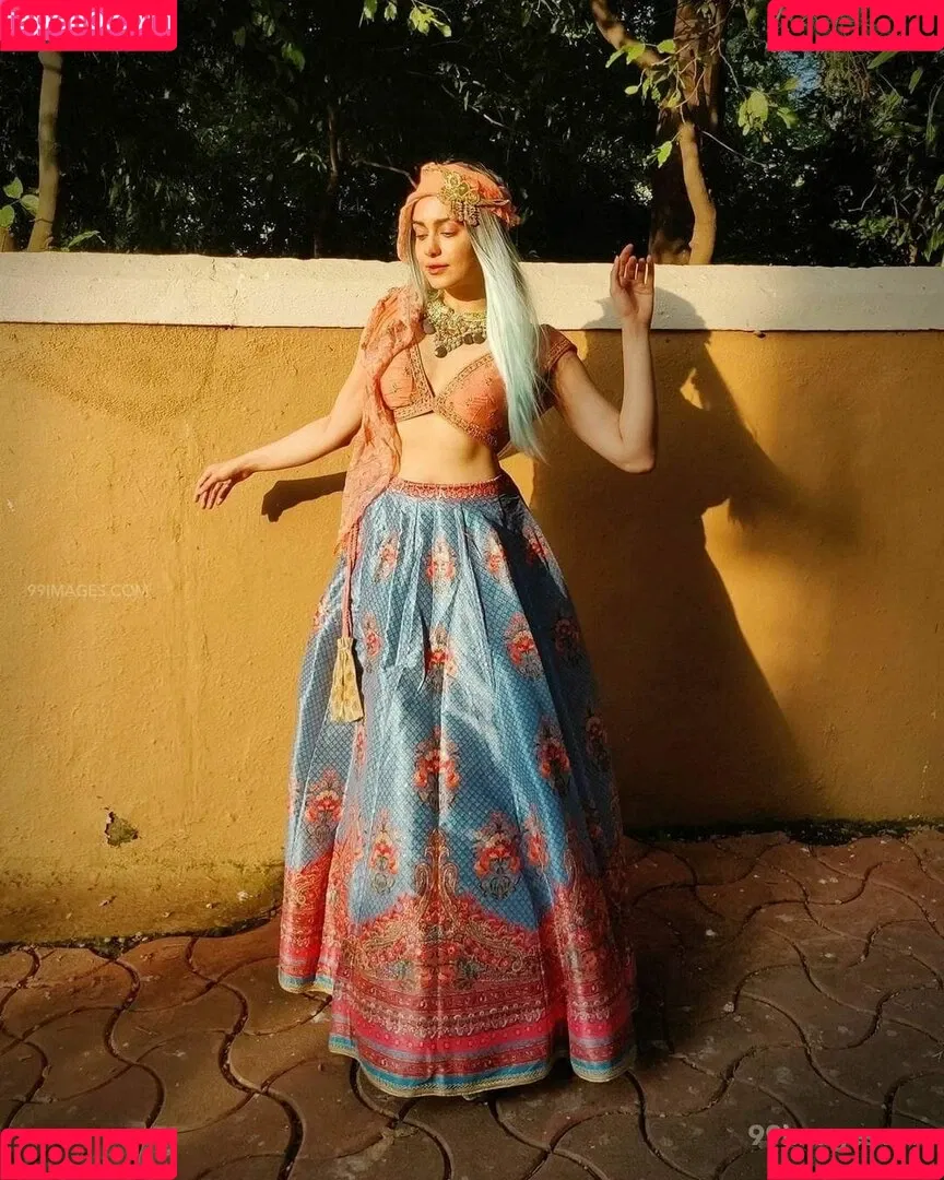 Adah Sharma Onlyfans Photo Gallery 