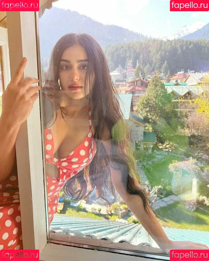 Adah Sharma Onlyfans Photo Gallery 